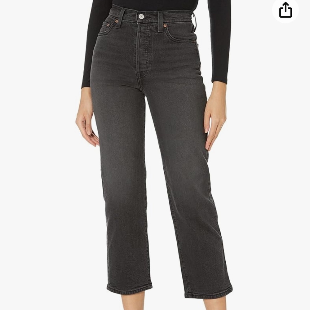 Like New Levi’s Ribcage Black Jeans